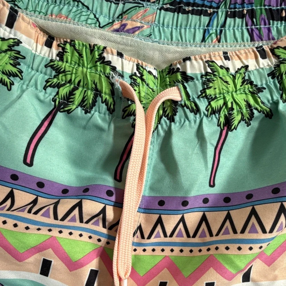 Chubbies Mens XL Multicolor Tropical Parrot Palm Tree Swim Trunks Lined Pockets